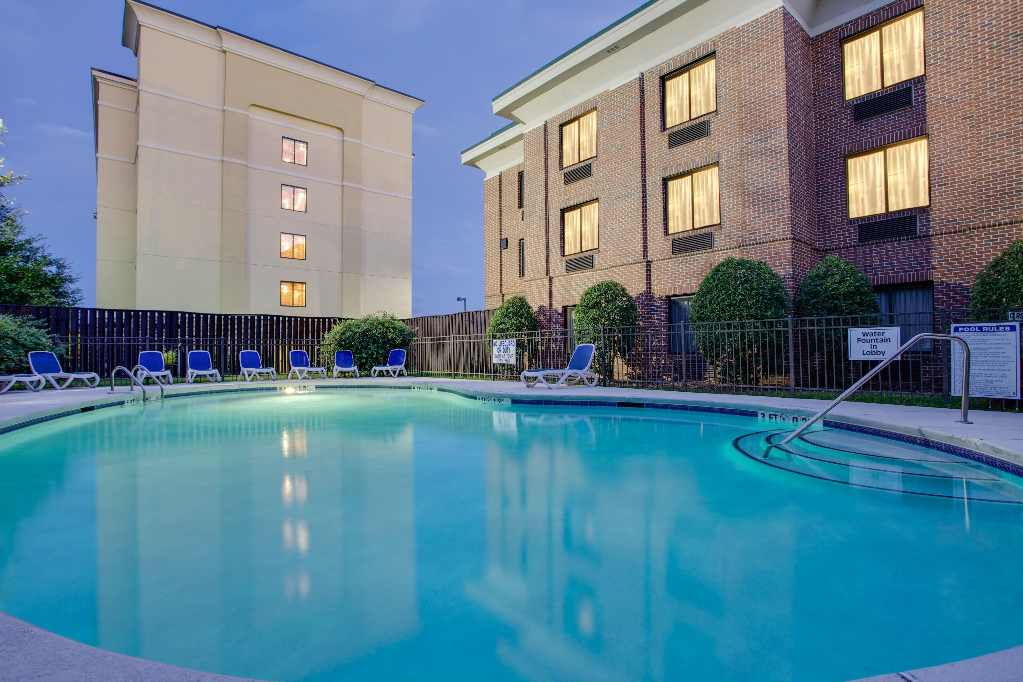 Holiday Inn Express Hotel & Suites Columbia-I-20 At Clemson Road By Ihg Exterior foto